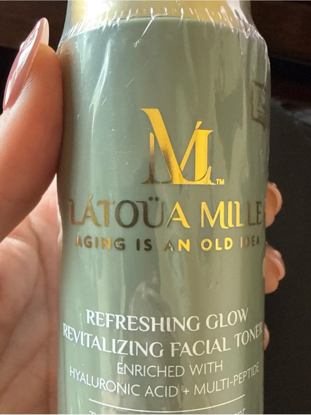 Latoüa Mille Refreshing Glow Revitalizing Facial Toner.